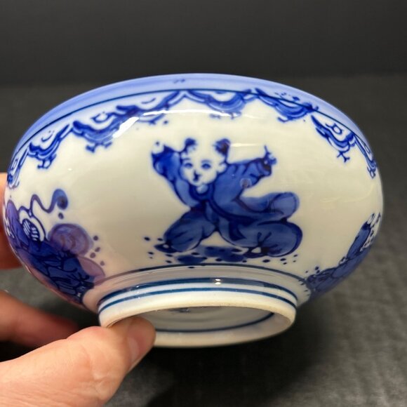 Vtg Asian Children Themed Porcelain Rice Bowl Blue White 4 1/2"Round Set 3 - Picture 6 of 8
